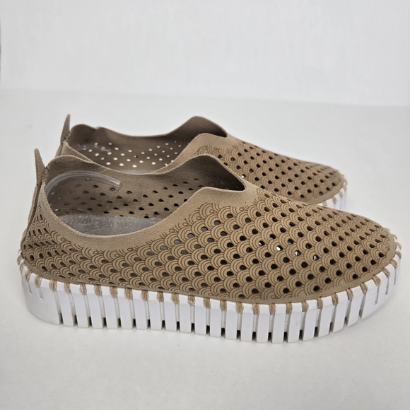 ILSE JACOBSEN Tulip Perforated Slip On Sneakers - Picture 3 of 10